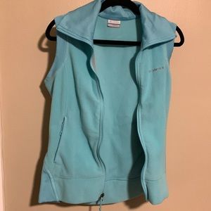 Woman’s Columbia Fleece vest